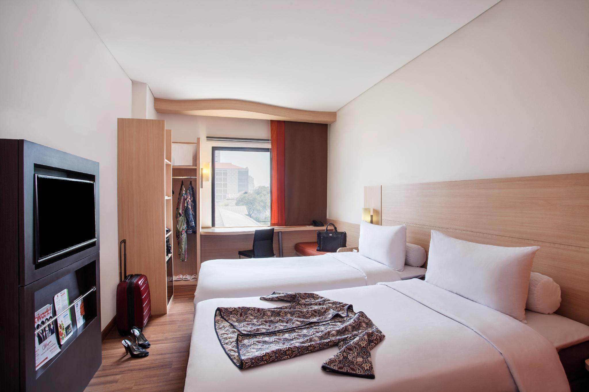 Swiss-Belinn Cawang Jakarta Exterior photo