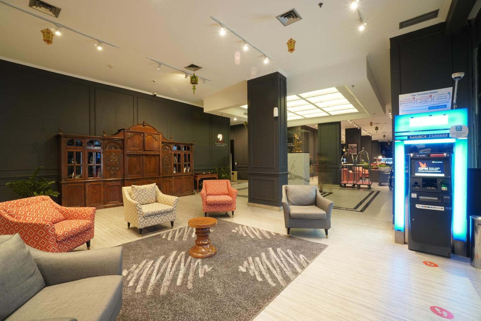 Swiss-Belinn Cawang Jakarta Exterior photo